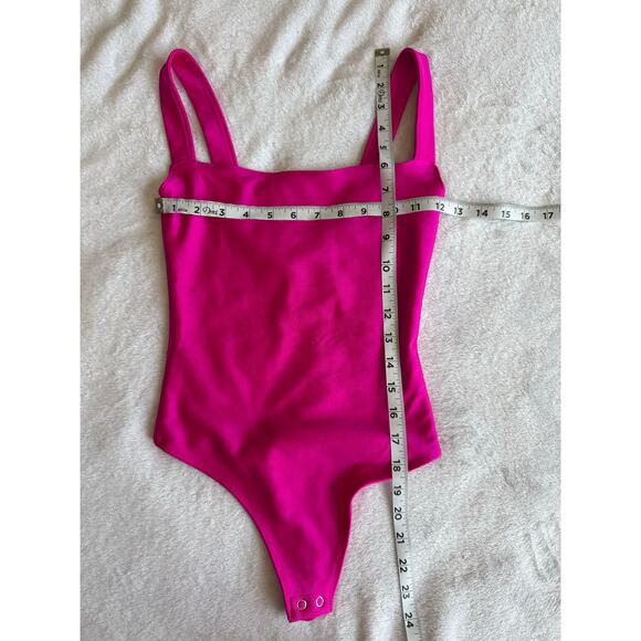 Good American NWT Fuchsia Shine Compression Scuba Tank Square Neck Bodysuit XS/0 - Picture 10 of 12